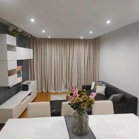 Adalberto Nascimento Luxury Aparta-Hostel At Colinas Do Cruzeiro Одивелаш Экстерьер фото